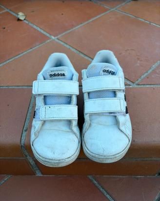 Scarpe adidas
