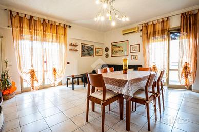 4 LOCALI A FONTE NUOVA