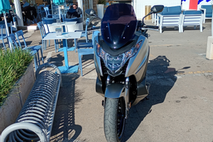 Honda Integra 750 s ABS dct
