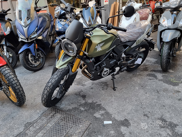 Moto morini seiemmezzo scr 650