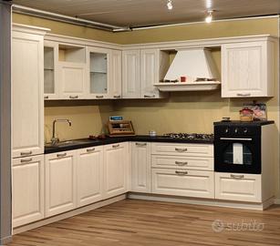 Cucina di Gentili Cucine, modello Romantica