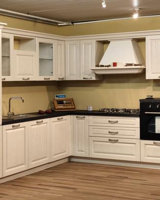 Cucina di Gentili Cucine, modello Romantica