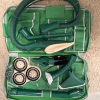 Aspirapolvere folletto completo di accessori