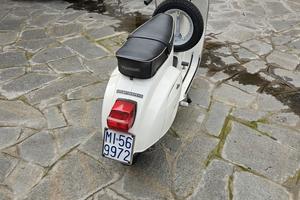 Vespa primavera 125 targa oro FMI