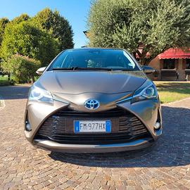 Toyota Yaris 1.5 full hybrid ibrida 2018