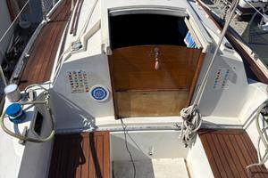 Barca a vela Safari della Doufour