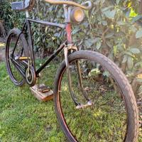 Balloncina fonteopedale anni 50/60