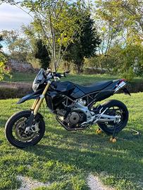 Aprilia Dorsoduro 750 (A2)