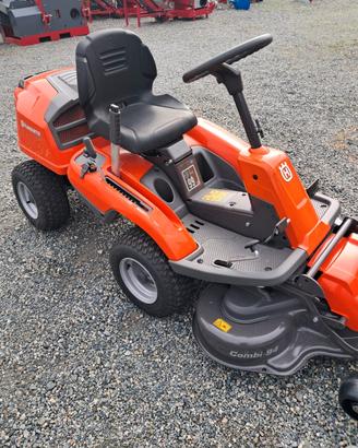 TRATTORINO HUSQVARNA RIDER R 214 T