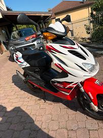 Yamaha Aerox 50