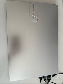 Pc portatile Asus Vivabook
