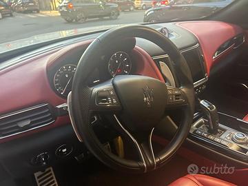 MASERATI Altro modello