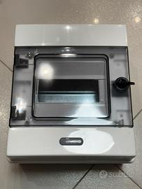 Ave Q6506 - centralino da parete 6M IP65 Q65