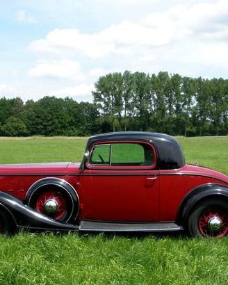 BUICK del 1933 modello 66 sport coupe