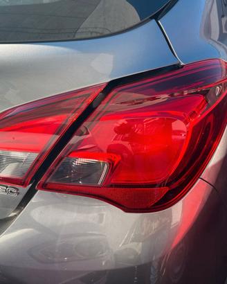 Fanale posteriore dx per Opel Corsa