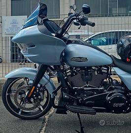 Harley-Davidson Road Glide - 2024