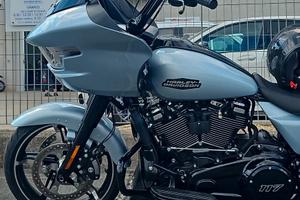 Harley-Davidson Road Glide - 2024