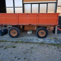Rimorchio agricolo