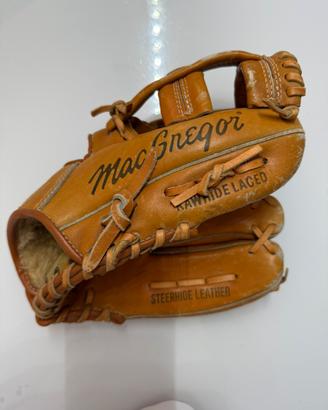 Mac Gregor  guantone baseball professional