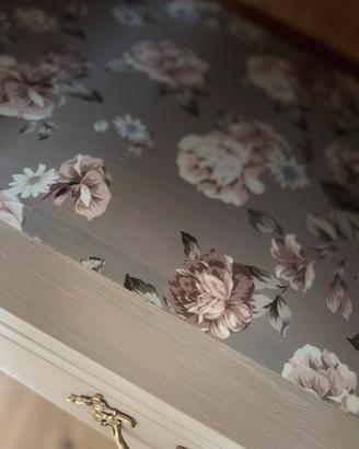 Comodini stile provenzale