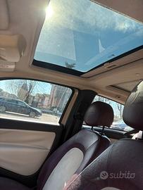 Lancia y 1.4 16v gpl