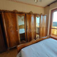Camera  da letto legno stile antico