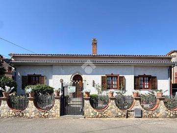 VILLA SINGOLA A COSENZA