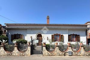 VILLA SINGOLA A COSENZA