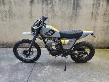 Yamaha del 92