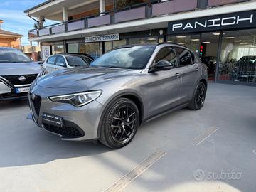 Alfa Romeo Stelvio 2.2 Turbodiesel 190 CV AT8 RWD 