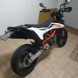 Ktm smc r