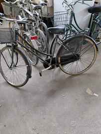 Bicicletta con freni a bacchetta