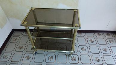 Carrello porta tv in vetro