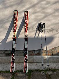 Sci 130 cm con attacchi Salomon e bacchette