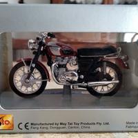 Modellino Triumph Bonneville T120