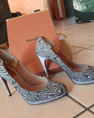 Trova il tuo prossimo colpo di fulmine