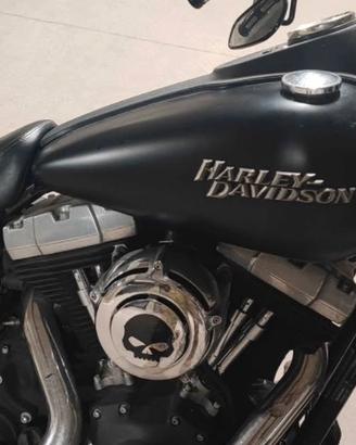 Harley Davidson Dyna Street bob