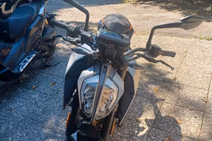 moto ktm duke 125