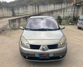 Renault Scenic Scénic 1.9 dCi 7 POSTI Luxe Dynamiq