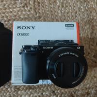 Sony Alpha 6000L + custodia