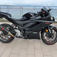 Yamaha R3