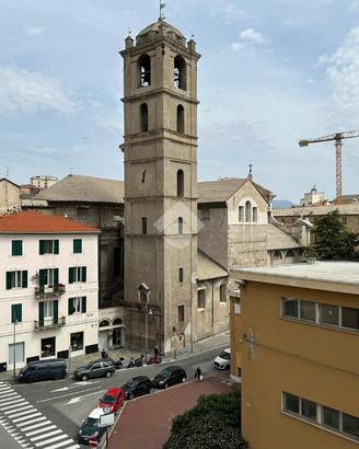 6 LOCALI A SAVONA