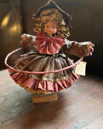 Bambola in cartapesta artigianale – bottega Eugeni
