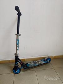 Monopattino Oxelo usato poco