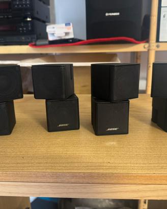 Doppi cubetti bose con cavi