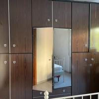 Armadio in ciliegio sei ante