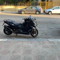 Yamaha TMAX 530 sx
