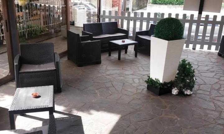 Bar zona di forte passaggio