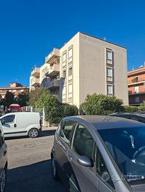 Appartamento centrale 60 mq con balcone