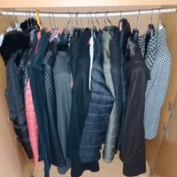 Stock Vestiti Accessori Donna